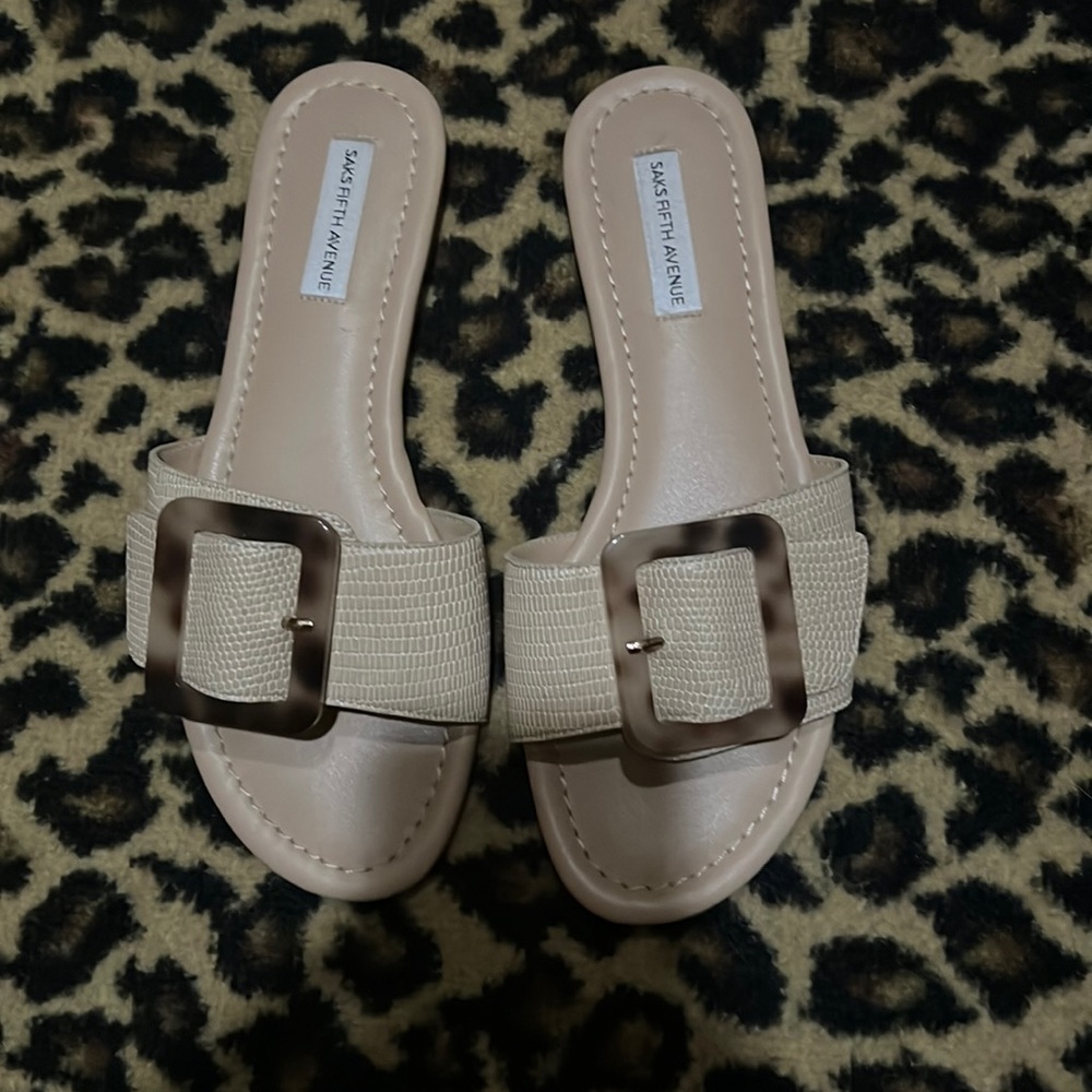 Saks fifth Avenue sandals like new